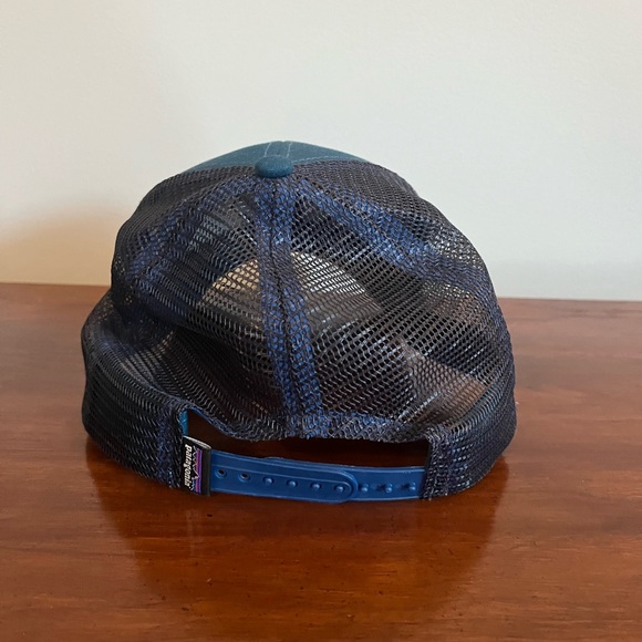 Patagonia “Fitz Roy Hex” Trucker Hat Big Sur Blue - Gently used - Picture 5 of 5